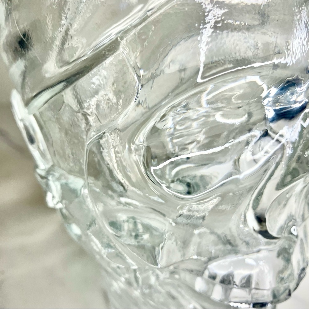 Luminarc Treasure Island Clear Glass Skull Mug - Picture 2 of 7